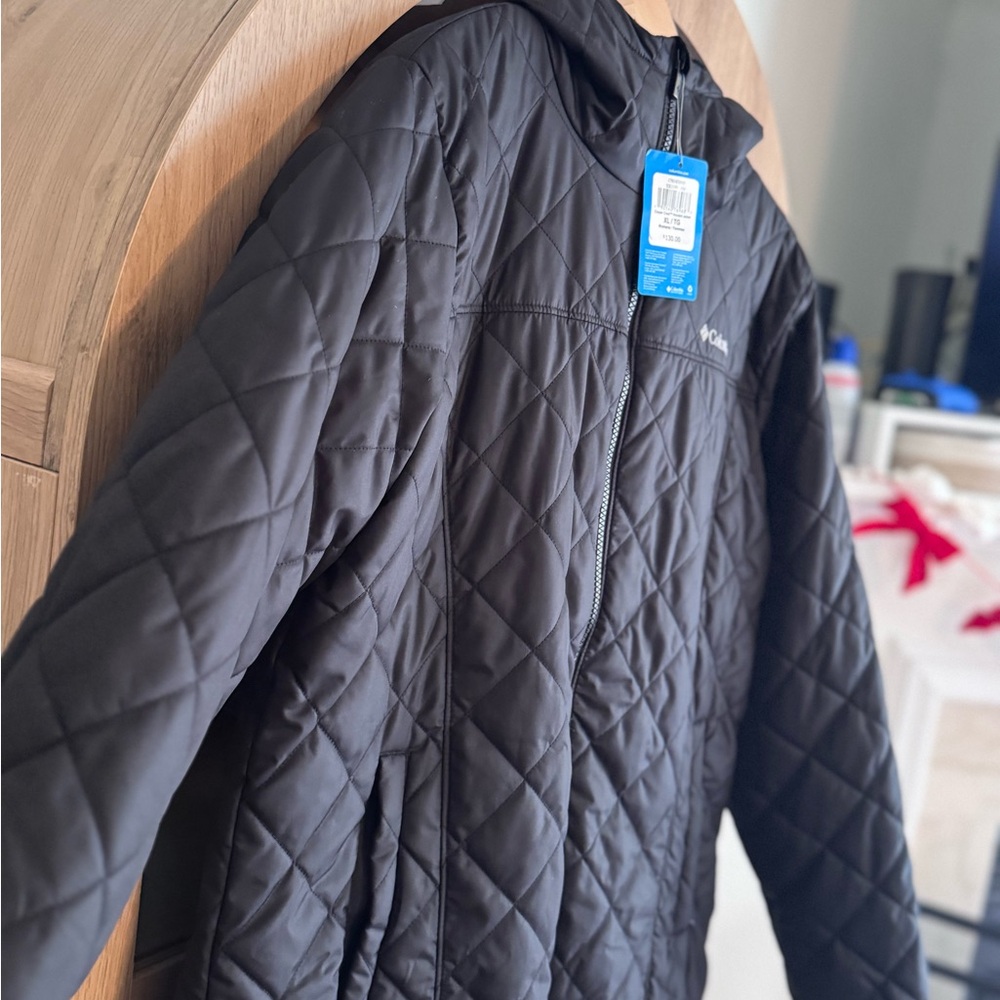 NWT Women’s Columbia Charcoal Quilted Jacket - Picture 4 of 9